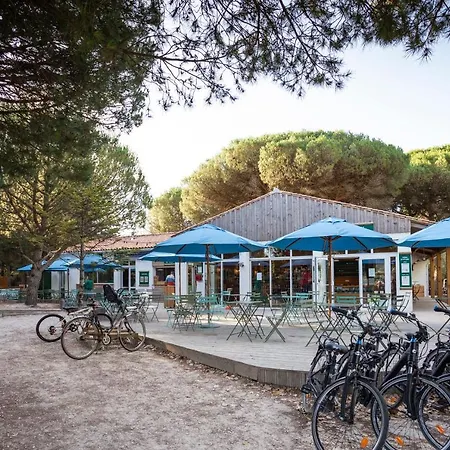 Huttopia Chardons Bleus Ile De Re