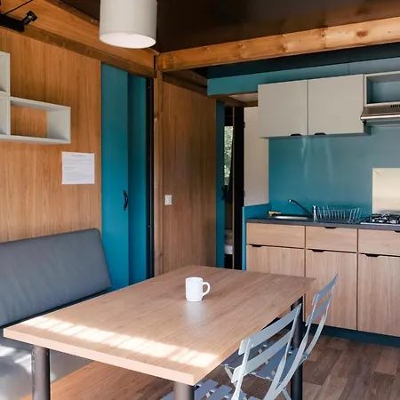 Huttopia Chardons Bleus Ile De Re 3* Sainte-Marie-de-Ré