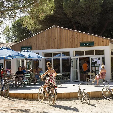 Huttopia Chardons Bleus Ile De Re Campeggio 3*